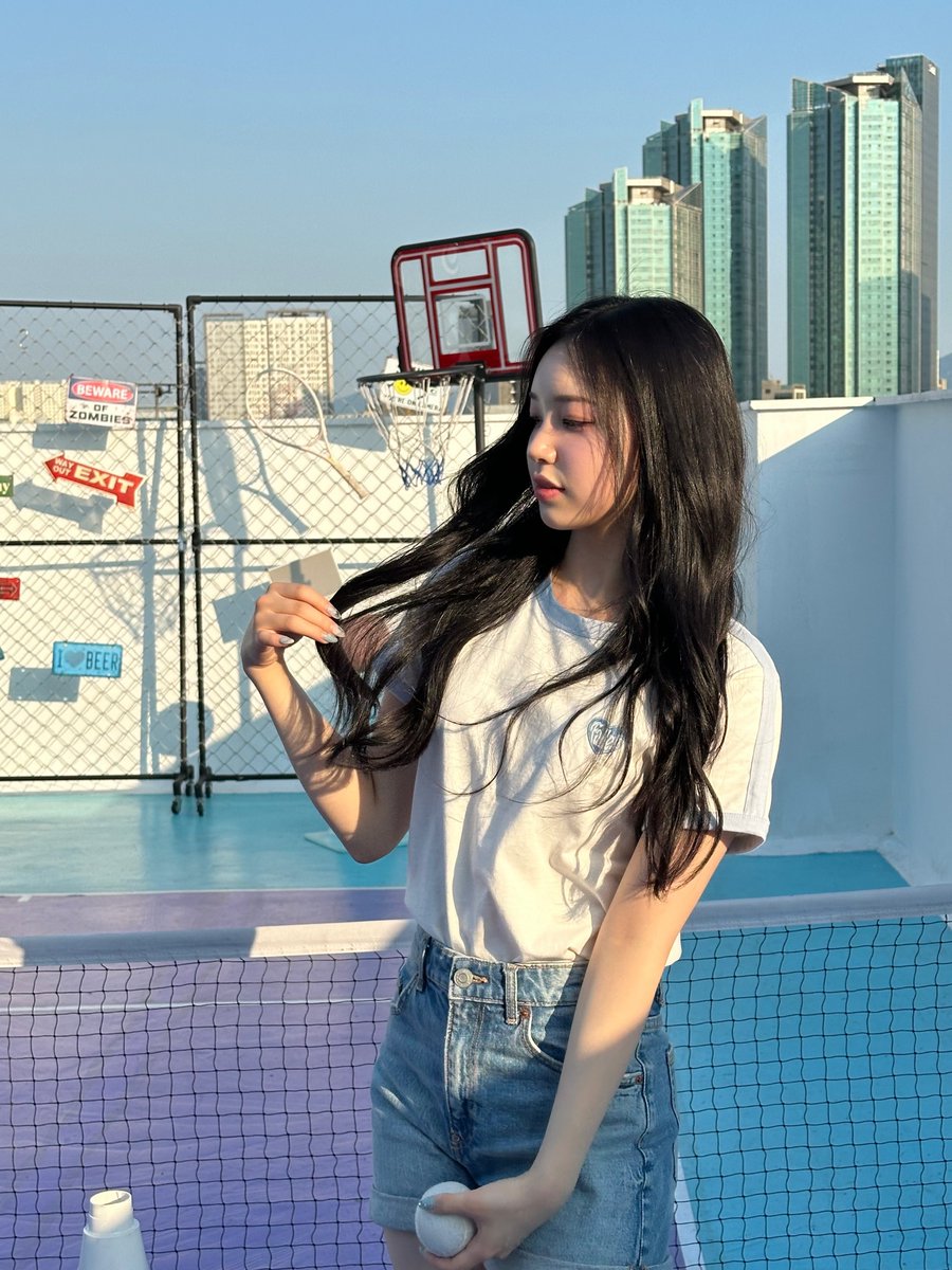 BRAVE_CandyShop's tweet image. 텀블러 비하인드 사진☀️🩵🐰

#수이 #SUI #CandyShop #캔디샵