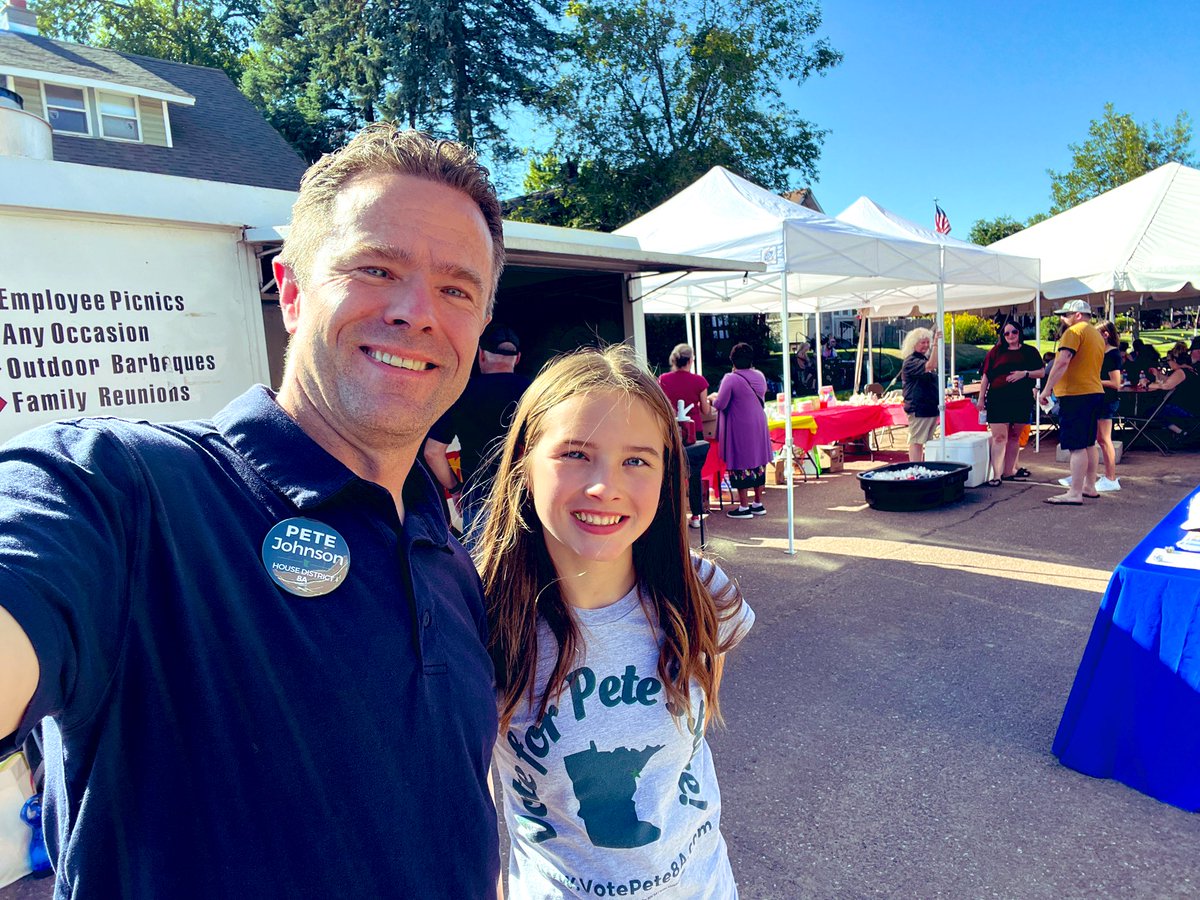 So much fun hitting as many National Night Out parties as possible! Lots of great conversations, ice cream, and hot dogs. 
#VoteforPetesSake #PeteJ8A #mnleg #duluth #MN8A