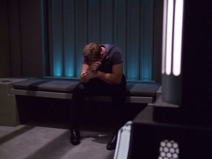 fmfagan's tweet photo. One of my favorite VOY episodes.
Season 5, Episode 9
First aired: December 9, 1998
Teleplay by: Kenneth Biller
Story by: Scott Miller
Directed by: Winrich Kolbe
Stardate: 52179.4 (2375)
#AllStarTrek #VOY #ThirtyDays https://t.co/q2zADVZC4T