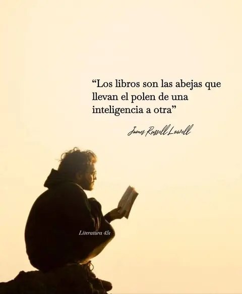 #6agosto 💤😴 Buenas noches a dormir 

Vamos a leer un Buen Libro 📖