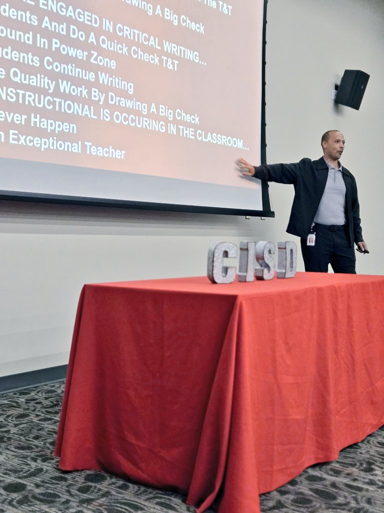 drlakethacooper's tweet photo. Today @mrhadnot_CHS presented an incredible professional learning session on the #FundamentalFive Revisited by authors SeanCain and Mike Laird @LYSNation, for the entire staff.Our instruction will be of the highest quality everyday. @CrosbyHigh is off to a great start. Let's Go! https://t.co/anSiThrCEd