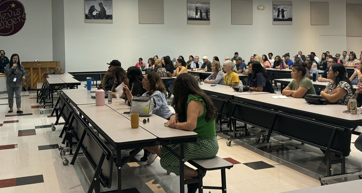 PBV_SSS's tweet photo. Our day started with empowering bus drivers as champions for kids & ended doing the same for 150 substitutes filling us with joy! Each of these caring adults have the power to be the difference between a statistic & a success story for our students❤️ #CaringClassroom #WeArePBV https://t.co/enNF3Xf6uZ