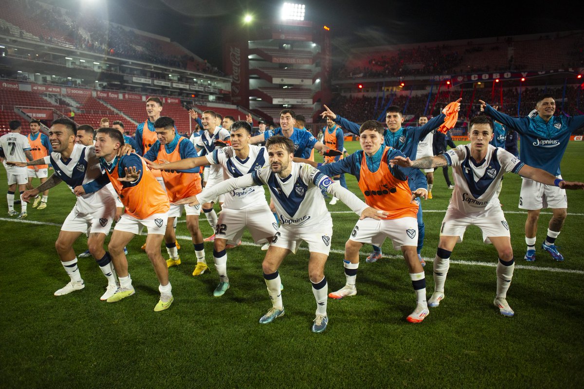 Velez's tweet photo. 🤫 https://t.co/rCk63vWIsM