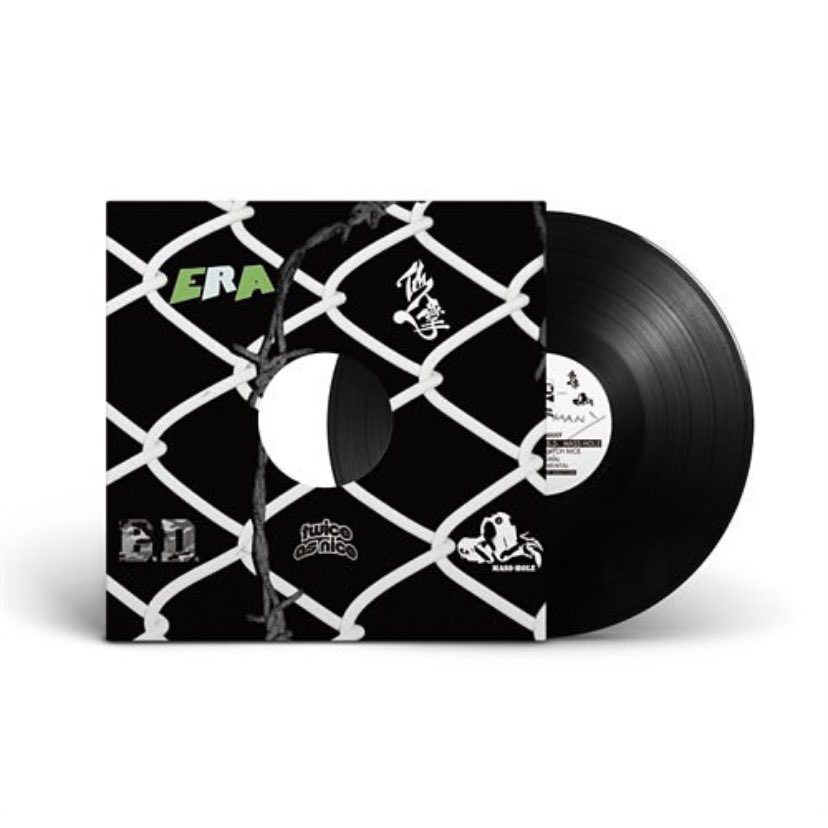 BITTERDARTS's tweet image. 20年の節目にWDsoundsがリリースするTRUE JOINT、ERA, 仙人掌, B.D., MASS-HOLE, DJ SCRATCH NICE『HOW MANY』が12インチがリリース！
REMIXは12インチのみの収録！
チェックはお早めに！

BITTER DARTS
bitterdarts.com

#howmany #era #仙人掌 #bd #masshole #djscratchnice #青森レコード
