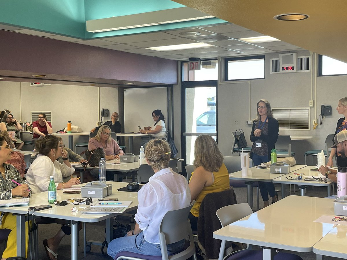 Our #SBUSD Teacher Leaders came together to begin launching our partnership w/the #LVIC. TY Principal DeSanto , Dir.Flores, Dir.Ana, Devon, &amp; <a href="/Brenda03Robles/">BrendaRobles</a> for copresenting .<a href="/Supt_SBUSD/">Jose A. Espinoza</a> <a href="/RMontielPamela/">Pamela Reichert-Montiel</a> <a href="/tessier311/">Matthew R. Tessier, Ed.D.</a>