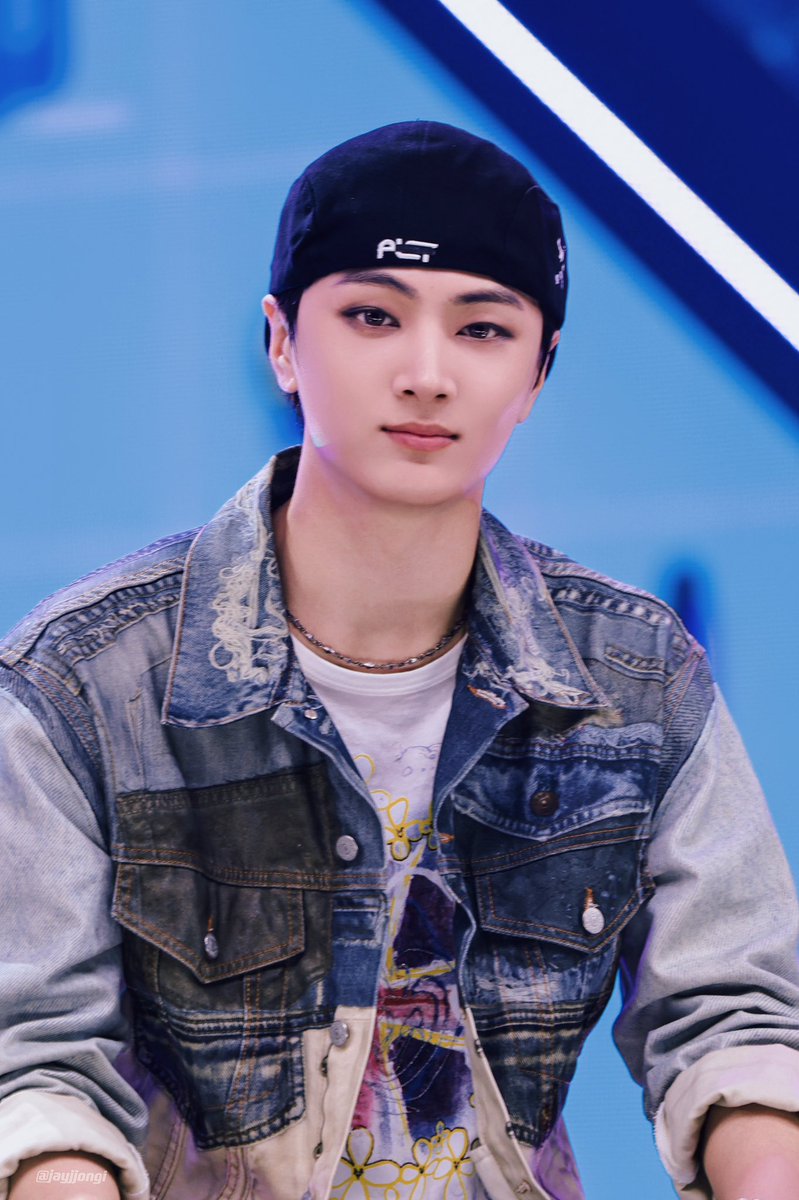 240806
#JAY #제이 #ジェイ #박종성 #종성 
#ENHYPEN #엔하이픈 #エンハイプン