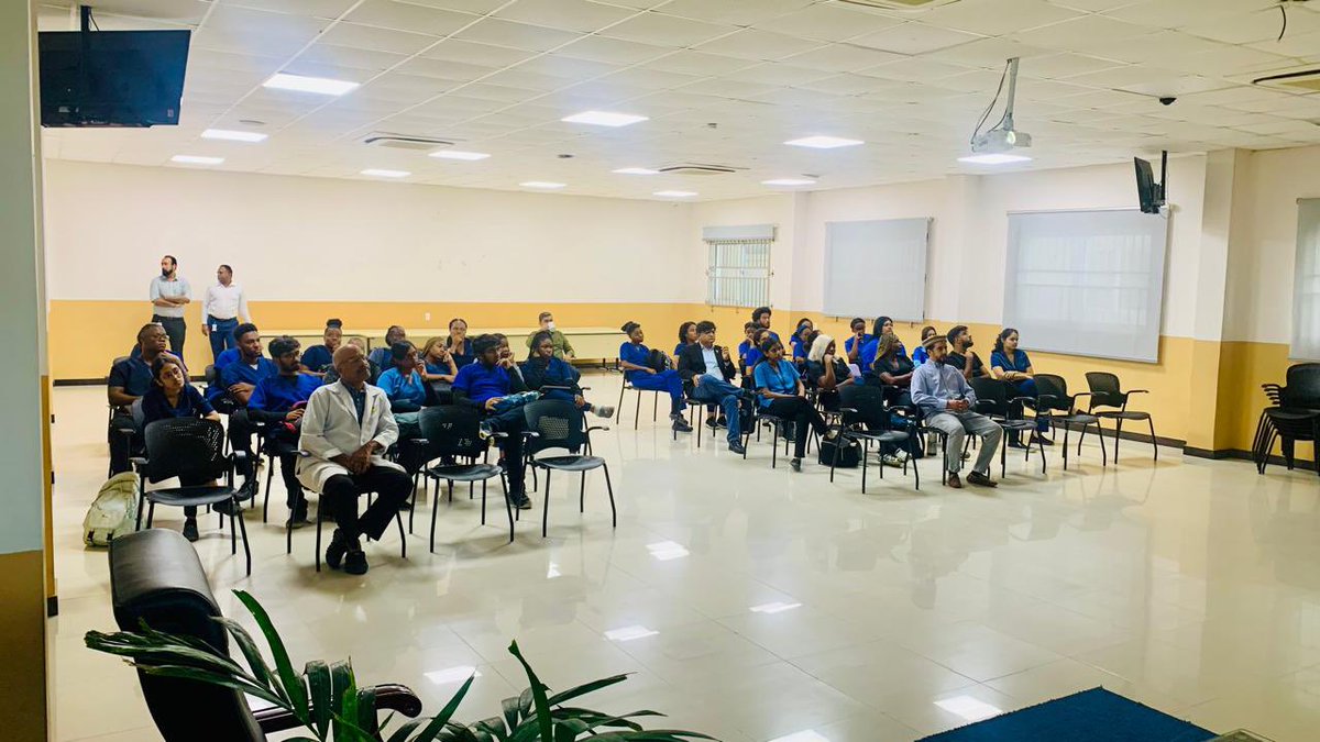 HFGuyana's tweet photo. Later on Chairman and Marketing Director visited  Texila American University(TAU). Where Mr @FahdPeerzada introduced Humanity First Guyana and Humanity First Student organization (HFSO). 

A lot of students, staff and Dean attended the presentation. 
Here too we will start HFSO. https://t.co/7jrtKSDzBF