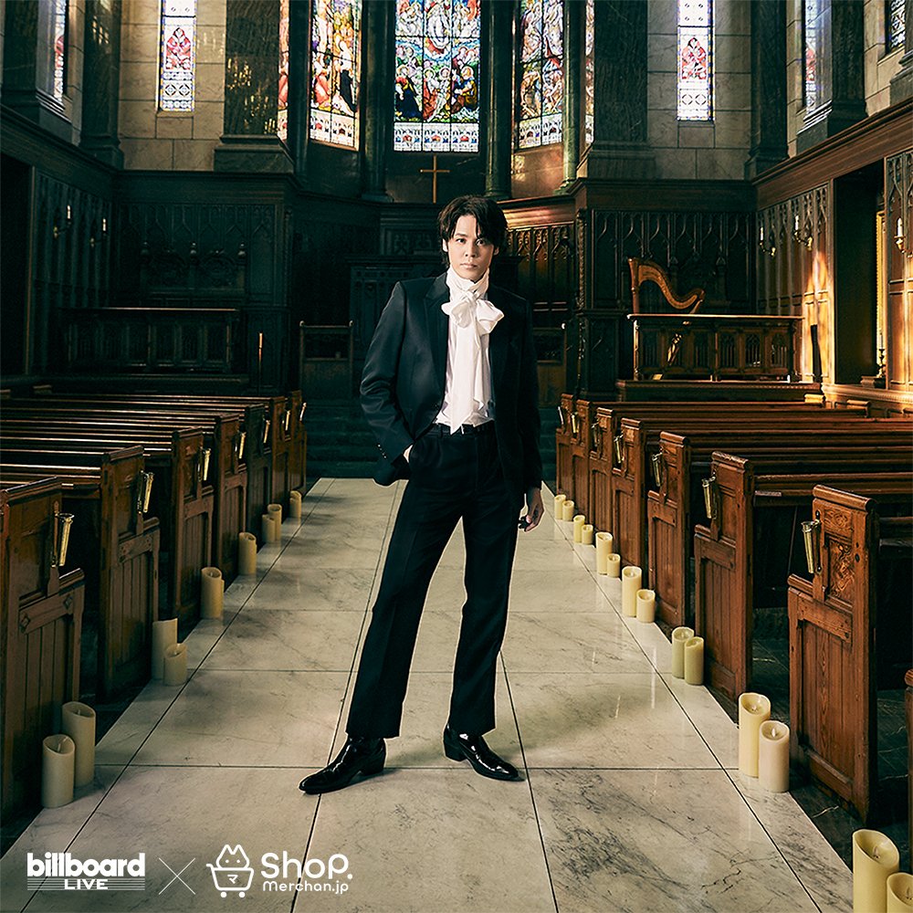 Merchan_CAT's tweet image. 宮野真守、初となるフルオーケストラコンサート  『billboard classics 宮野真守 Premium Symphonic Concert 2024 ～AUTHENTICA～』  のコラボグッズをオンラインショップ【Shop․Merchan․jp】にて販売中！お見逃しなく🎤 

▼詳細 shop.merchan.jp/collections/ma…… 

#宮野真守 
#AUTHENTICA