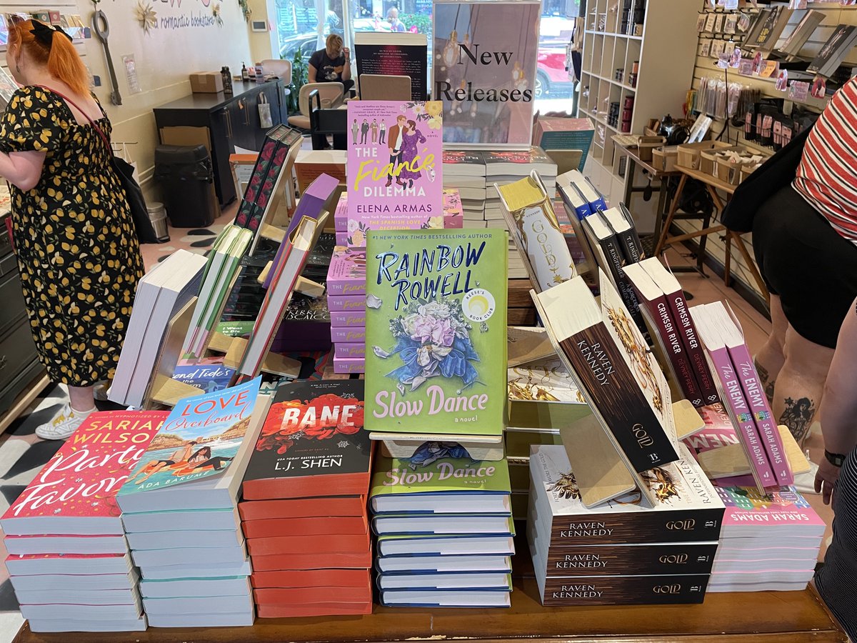 TheRippedBodice's tweet photo. #BaekSehee
@SarahMSeltzer
@ChandraBlumberg
@Author_Sarah_A
@Devney_Perry
#TKingfisher
#TiaLevings
@LivyHartRomance
#LJShen https://t.co/fzqCLzUwyt