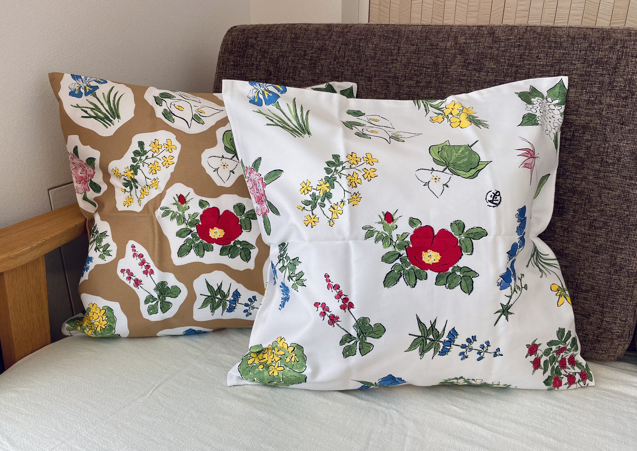 有馬かな調 クッションカバー タペストリー サンタ版 新品未開封 はわせドールワンピース＆ヘッドドレスセット 王冠がま口Bag