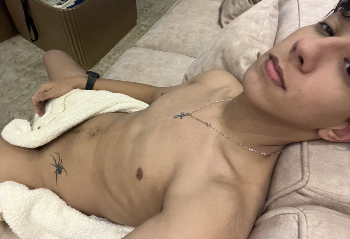 sweetKaiii's tweet photo. Feliz noche🫶 https://t.co/Kb8NrbQAjv
