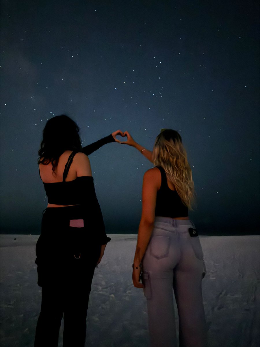 ttvMamaSqueaks's tweet photo. Currently live and never posted this picture but besties for life:3 @TTVOnlyShama 
https://t.co/JjoTji7POO 
https://t.co/JjoTji7POO https://t.co/usPxgxjdlw
