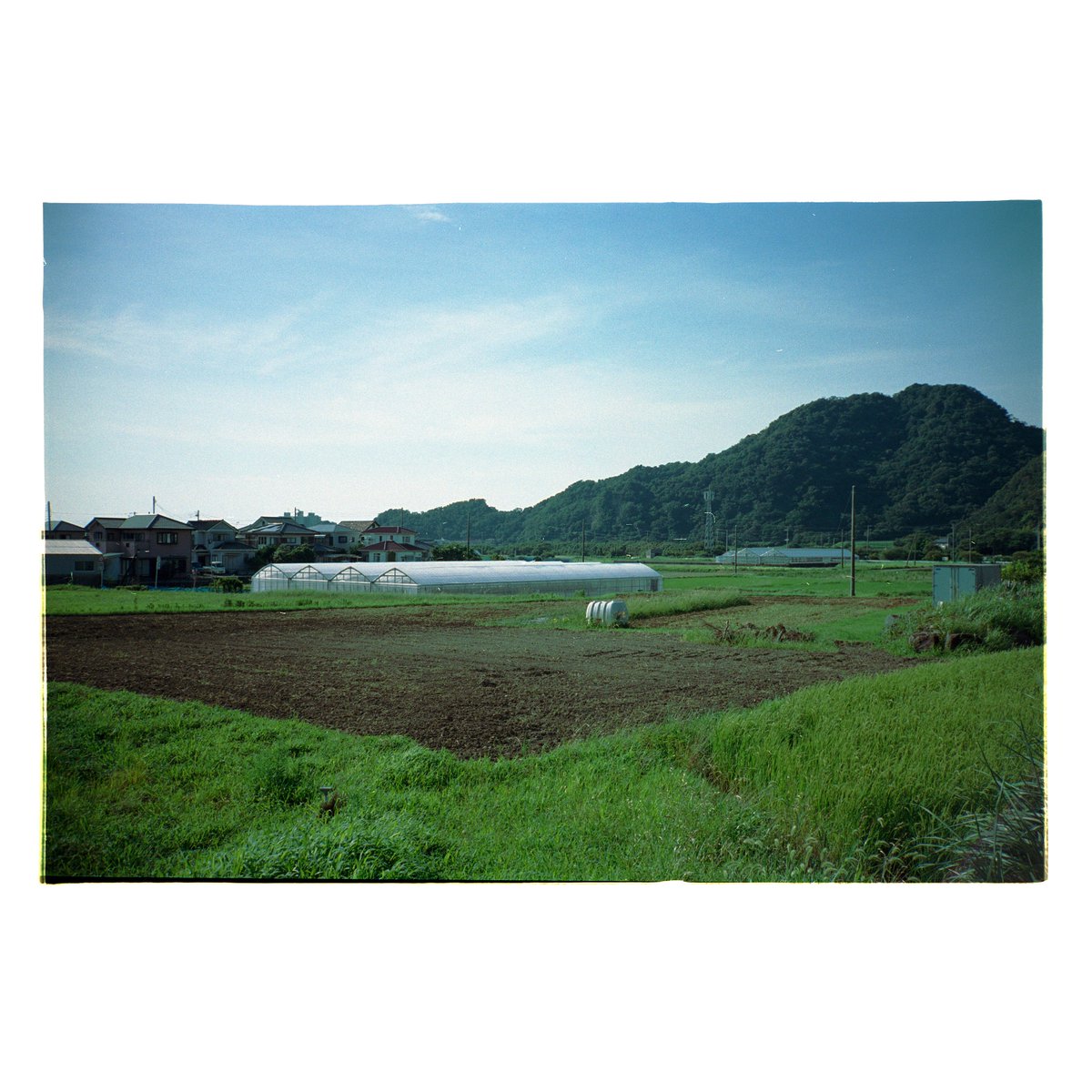 umi_yama_machi's tweet photo. #房総 #田舎の風景 #フィルムカメラ #filmcamera #contaxrt2 #carlzeiss #kodak #portra400 #filmscan #plustek #silverfast #コイデカメラ #コイデカメラ木更津総合店 #NewTopographics #海と山と街と写真と https://t.co/EGzTeoXwLF