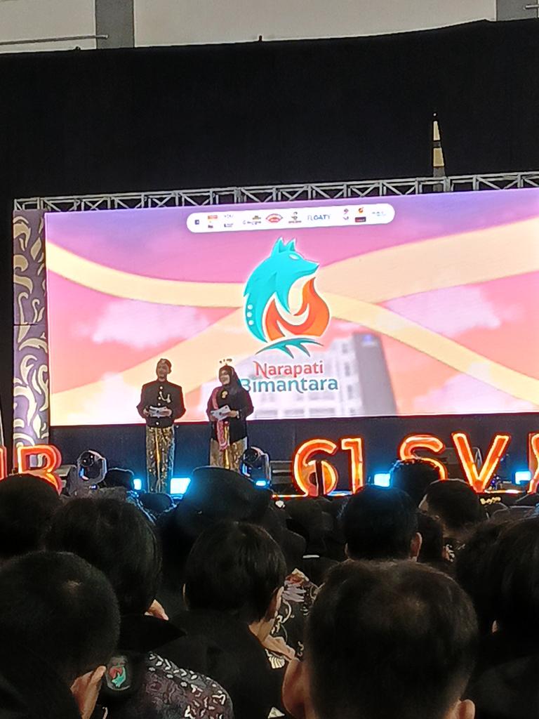 adiatobacter's tweet photo. MPKMB Day 2 Keren banget please. Aku bangga jadi bagian dari IPB. IPB B nya bukan Backburner tapi Bagus!!! #IPBinDiversity #MPKMBIPB61 #MPKMBSVIPB61 #IPBDigdaya #InstitutPertanianBogor https://t.co/EZBbbMND9J