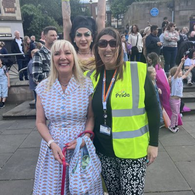 Eve Rose tweet media