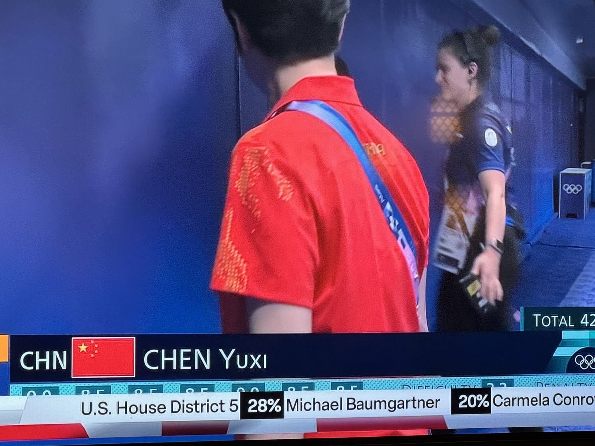 enfireweed's tweet photo. @KHQLocalNews I didn’t really want to see the event results from the Olympics tonight, so thanks for covering them up with WA election results. Because putting the ticket at the top or side of the screen just makes no sense. https://t.co/4cPFWKePTf