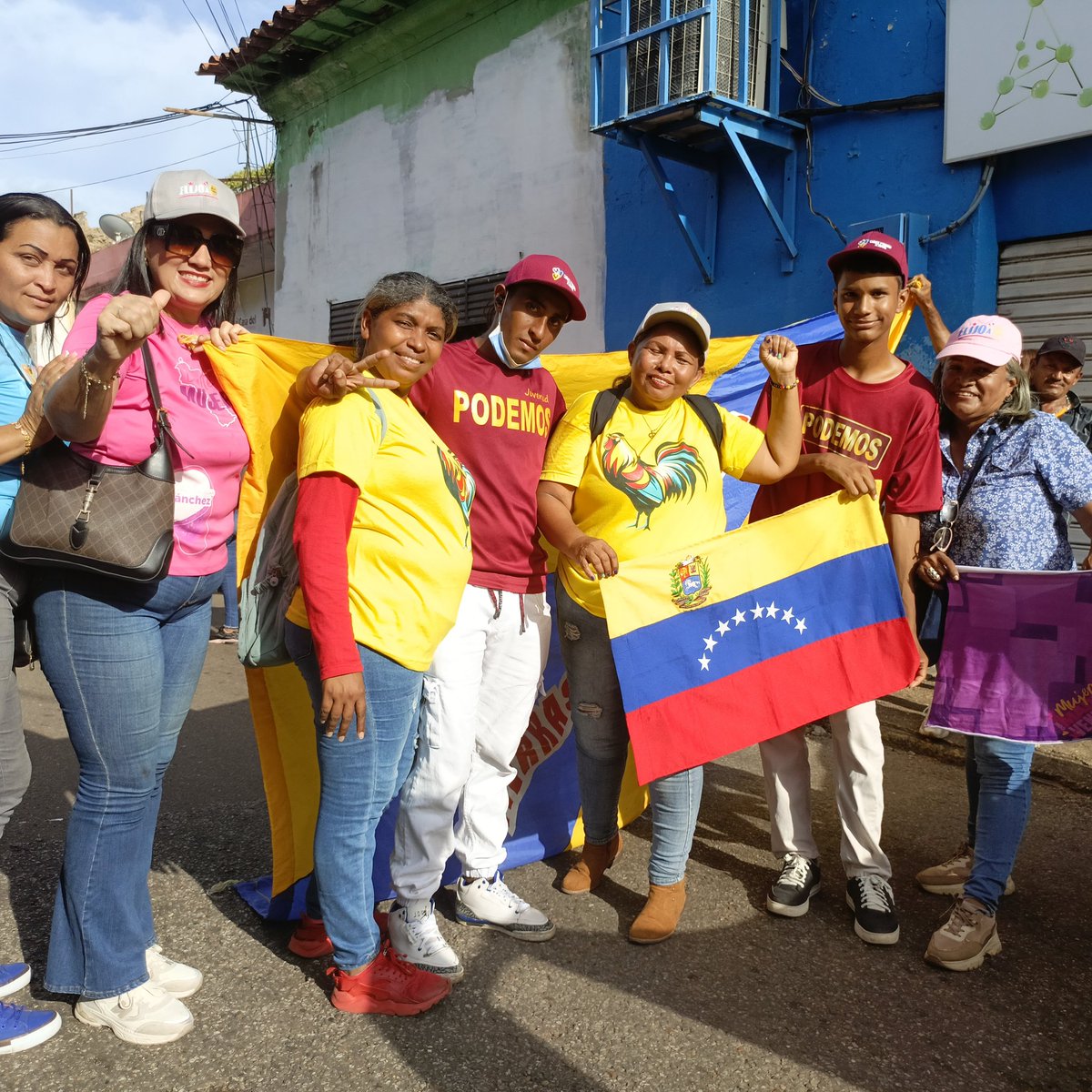 PODEMOS GUÁRICO tweet media