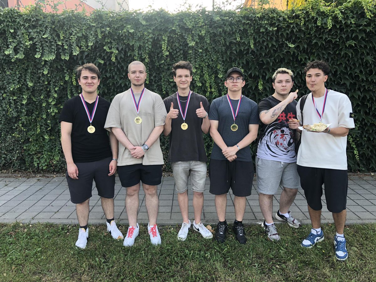 After winning the Finals with Easties, we missed qualifying for Tier 2 in the East Promotion Cup. I'm now looking for my next opportunity to build a strong team.

- IGL
- open to any region
- love theory crafting
- agressive, initiative
- LAN experience

DM me for more!