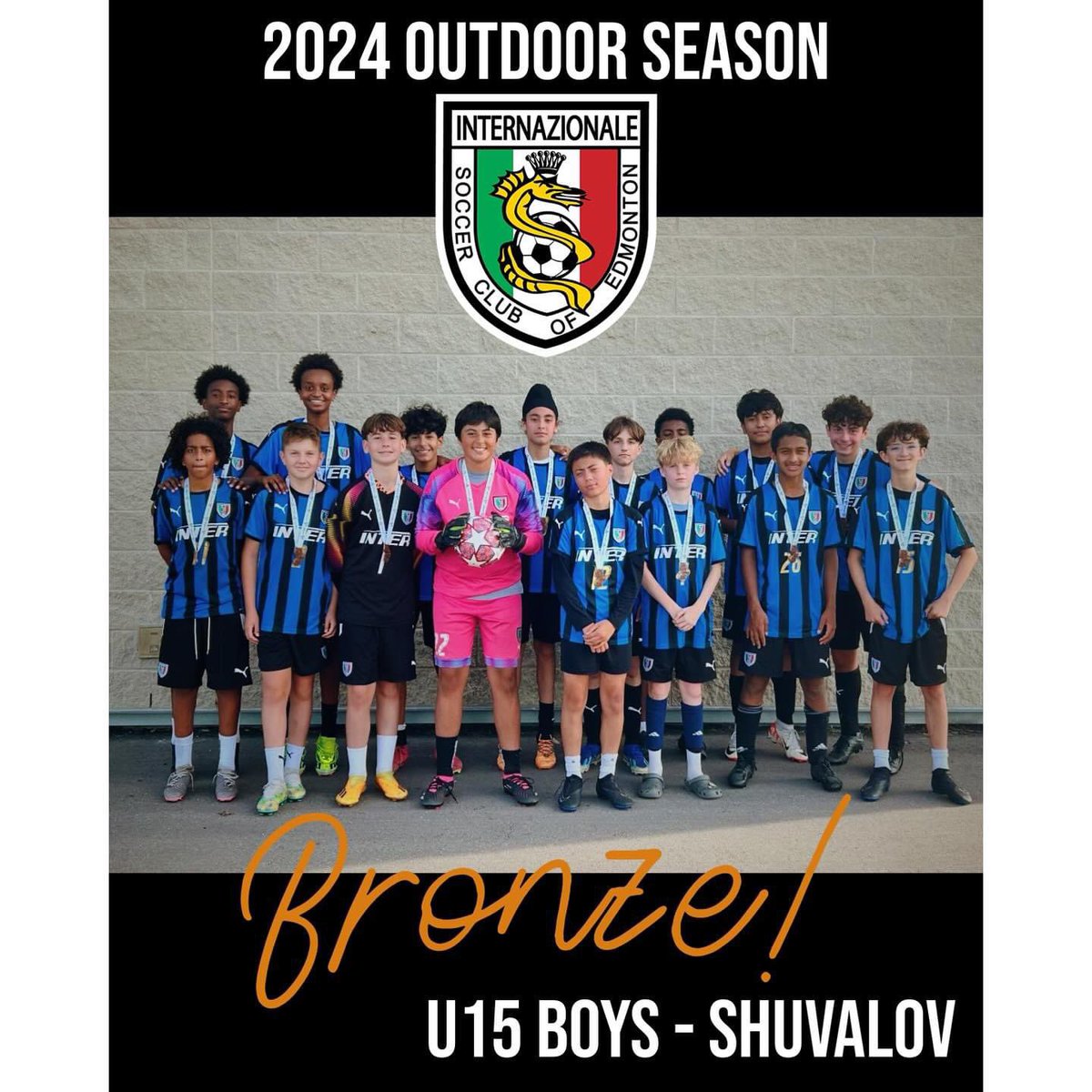 Congratulations to the @u15b_internazionale_shuv team for finishing THIRD in their division for the 2024 Outdoor Season!  Another job well done to the players + coaches!

#yeg #yegsoccer #clubsoccer #internazionale⚫️🔵 #webleedblue #emsa #u15 #thirdplace #bronze #congratulations