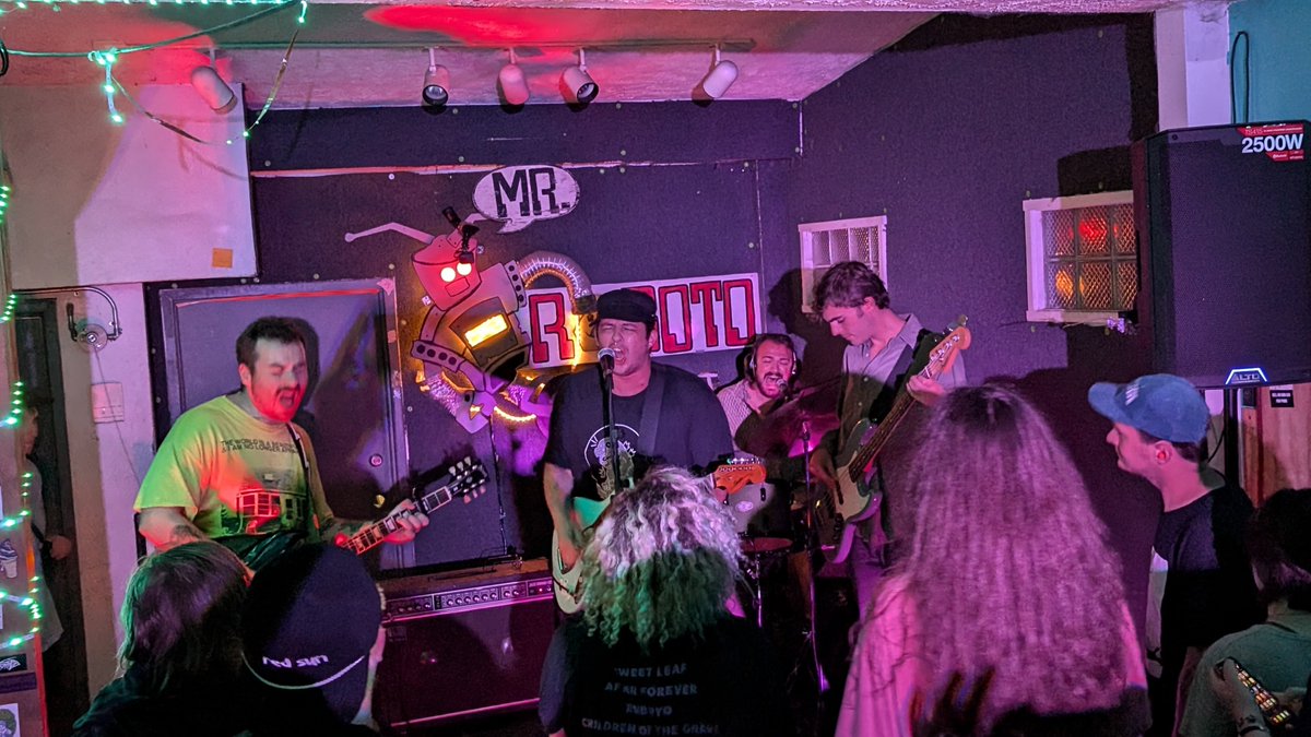 Plankfan tweet media