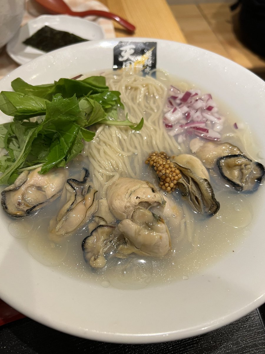 hirasei2's tweet photo. 久しぶりの天国屋😊
冷やし牡蠣らーめんとか最高すぎて昇天🤤
チャーハンも美味しかった〜😋
#南町田 #グランベリーパーク #らーめん #ラーメン #天国屋 #南町田グランベリーパーク https://t.co/wDdrf0txOJ