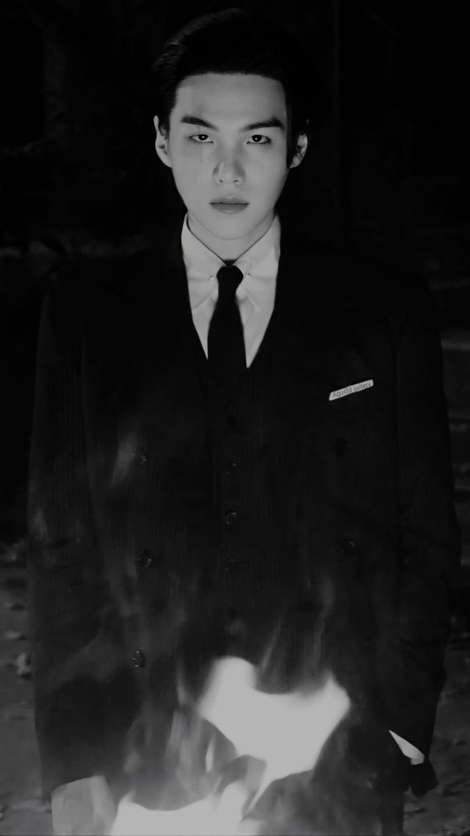 BTSarmyMxx's tweet photo. Digan lo que quieran pero Min Yoongiii tuvo los 🥚🥚 para salir a reconocer su error y resolver! WE LOVE YOU YOONGI 
WE WILL WAIT FOR YOU YOONGI
OUR LOTUS FLOWER MIN YOONGI 
FLOWERS FOR YOONGI
#SUGA #슈가 #방탄소년단슈가 
#BTSSUGA #シュガ #AgustD https://t.co/Owt3ttlfWZ