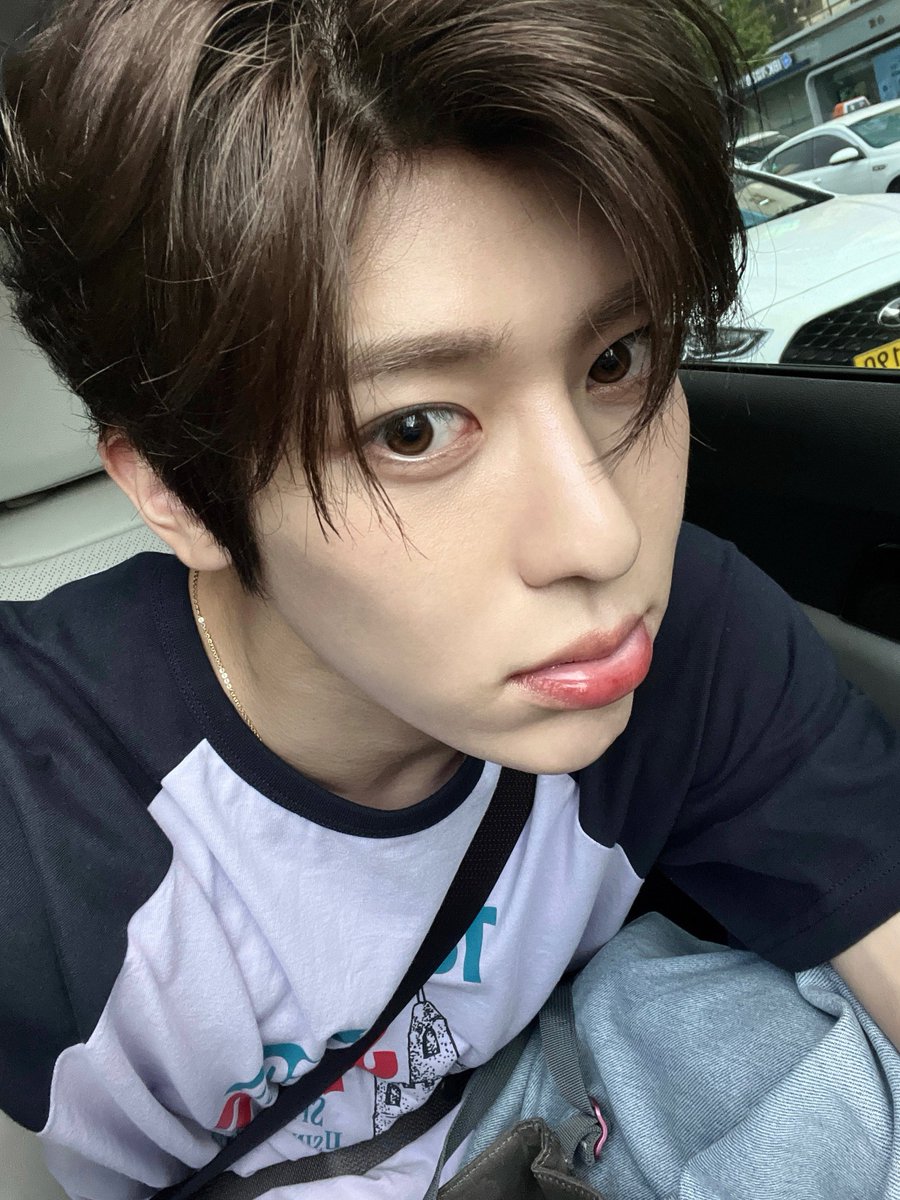 itsmzxdayy's tweet photo. ชิอนผมเข้มหล่อมากจริงๆพี่สาวจะอยู่ยังไง 😭 https://t.co/reuzT98hgG
