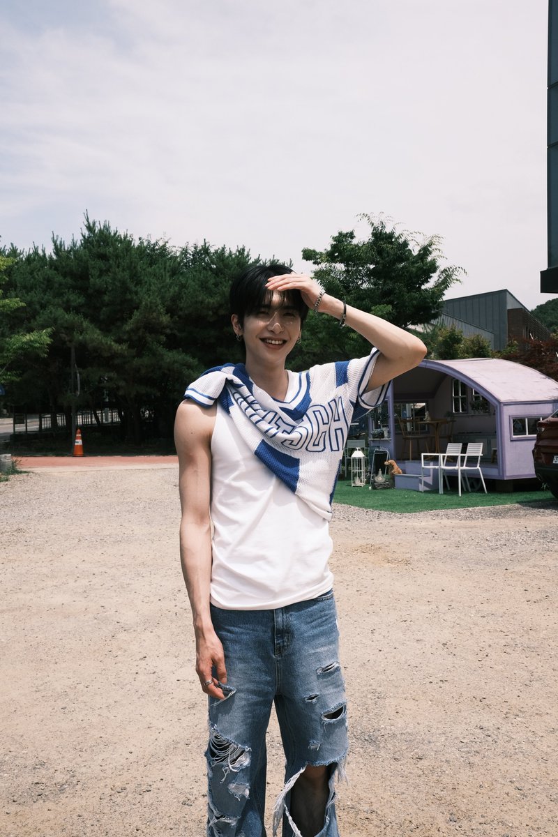 OFFICIAL_LDY's tweet photo. [📷] 
동그리그리 PIC #4

이동열의 첫 단독 리얼리티 ON&amp;OFF 비하인드 사진 반응이 너무 뜨거워 한번 더 가져왔습니다!!!!

🔗https://t.co/j1btGi2Sf2

#이동열 #LEEDONGYEOL #ドンヨル #李東烈@ALLTHEKPOP #ALLTHEKPOP #온앤오프 #ON_OFF
#동그리그리PIC #비하인드 #BEHIND https://t.co/PqiPdUyHjB