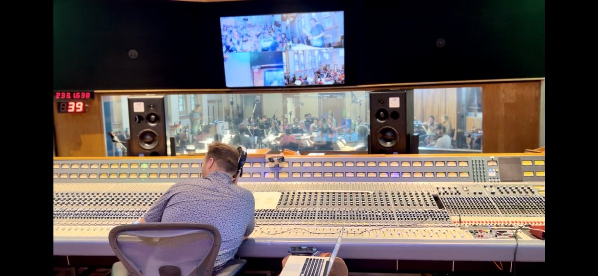 oleksalozowchuk's tweet photo. What an amazing first day recording at #oceanway in Nashville for an upcoming project! The people, the musicians, and the warmth of the people of #Tennessee was a pure joy to be around. I can’t wait to share this emotive score with you all! https://t.co/AQLx3WTpmY