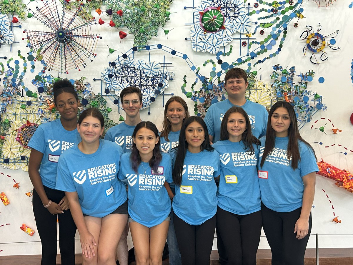 EdRisingHarvard's tweet photo. Kicked off the school year by attending a leadership conference at Aurora University hosted by their own Educators Rising Chapter members! A day of planning this years meetings, exciting events and goals for the new year! Growing Harvard’s Own #AuroraU #HarvardD50 #HarvardRising https://t.co/TipU49Na4r