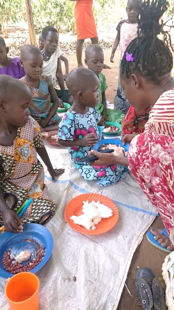 No child is an ORPHAN by choice,let's give them hope. kindly donate to their food,clothes, shelter, medication and education. 
paypal.com/donate?hosted_…