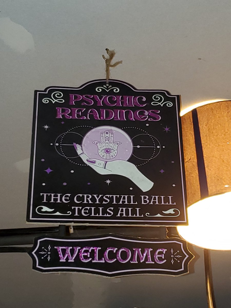 rai.♡̷̷ˎˊ˗

I knew I recognized your icon 
It's hanging in my home 
@shepriestess