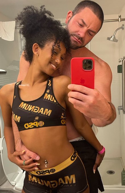 Thousands of Miles apart but always mine  &hearts;️  African Cinderella  #ebony #queen #goddess https://t.c<a href="/tag/ebony"class="tags"><span>#ebony</span></a><a href="/tag/queen"class="tags"><span>#queen</span></a><a href="/tag/goddess"class="tags"><span>#goddess</span></a>