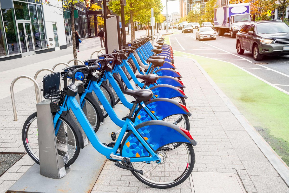 TheGeoWhisperer's tweet image. 🎓 Learn to track temporal data in ArcGIS. Follow along and learn to configure temporal data in this public dataset from Boston bike rideshare BlueBikes using ArcGIS Expression Builder, #Arcade, #ArcGISPro, and #MapViewer. ow.ly/liSk50SSAAi