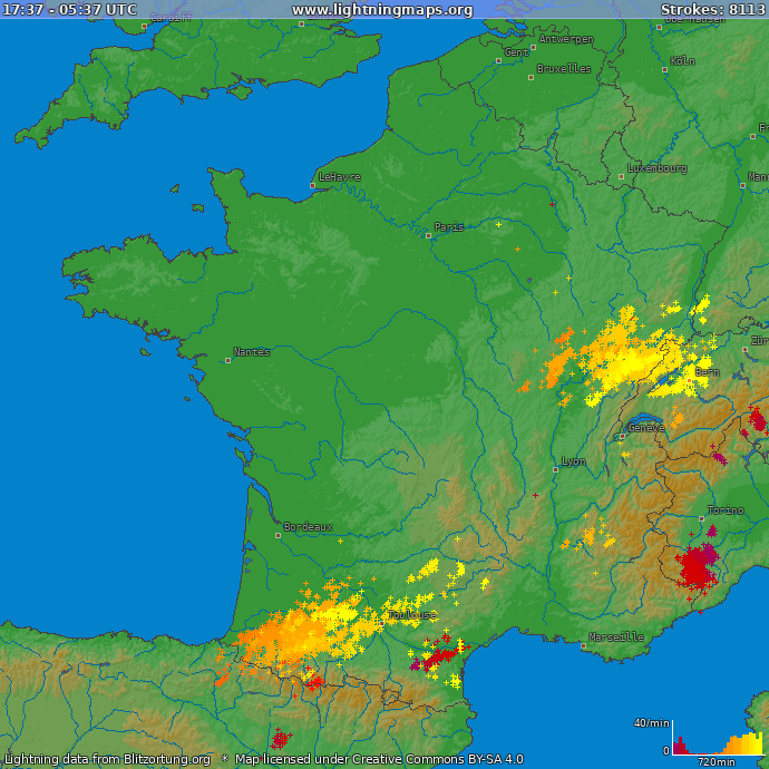 Meteovilles's tweet image. ⚡ Deux zones orageuses circulent ce matin du mercredi 7 août 2024 entre les #Pyrénées et le sud du #MassifCentral ainsi que sur la #FrancheComté et le sud de l'#Alsace, s'accompagnant de fortes averses. (via lightningmaps.org)