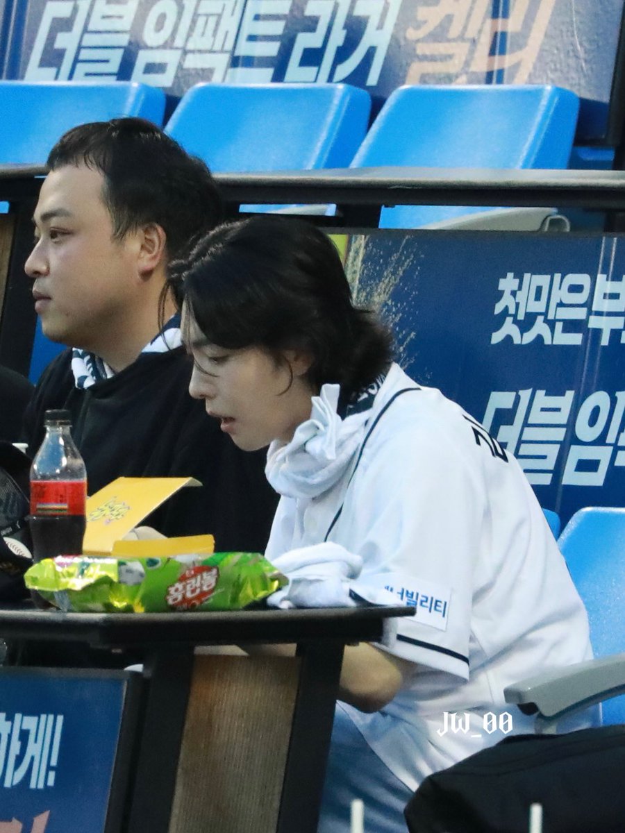 2024 8 7 위너 김진우 두산 시구자
#위너 #WINNER #김진우 #KIMJUNWOO #JINU 
<a href="/official_jinu/">봇 official_jinu</a> 
<a href="/yg_winnercity/">WINNER</a>