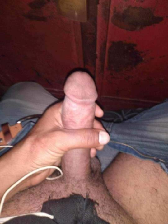 محتج   او خاله حتا تكون كبير في سن عادي اهم حاجه تكون خبره تجي تموص وانا الحيس كسو يه اهم حاجه تكون من عدن  اوسالب