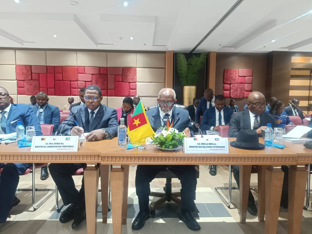 CamerounTribune's tweet photo. Cameroun-Guinée équatoriale : on fait le point de la coopération

Les travaux de la 9e session de la grande commission mixte de coopération entre le Cameroun et la République de Guinée équatoriale viennent à peine de commencer dans la ville de Djibloho. https://t.co/hzOfaZJiUn