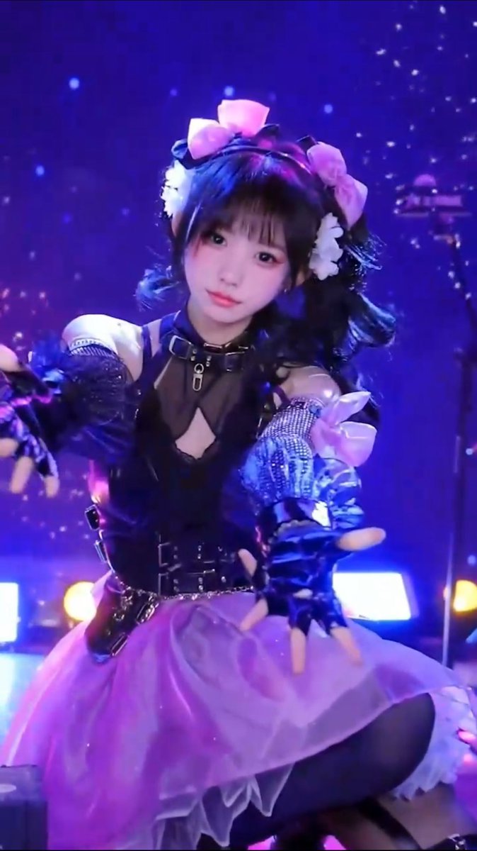 kei_nishino's tweet image. こんばんは☺️
今日も皆さんお疲れ様でーす😊🍧🍹
#helloface
#faceapp