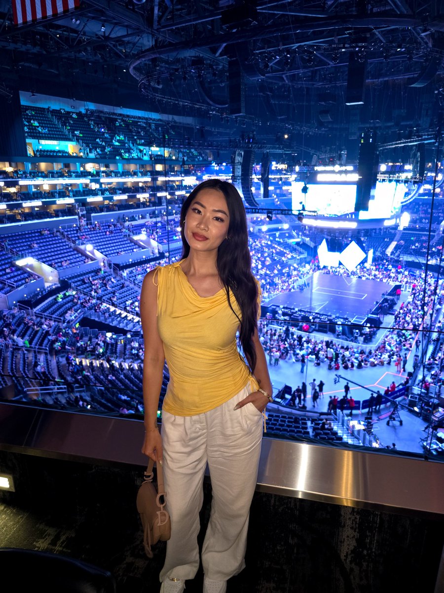 ImElizabethTran's tweet photo. https://t.co/FbXHHyLTtX https://t.co/XftoP03SBn