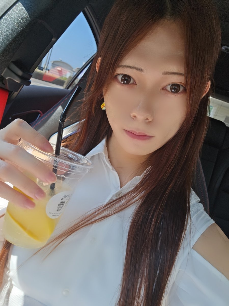 ごにゃん（感謝） 夏してきた☀️🍉🌻