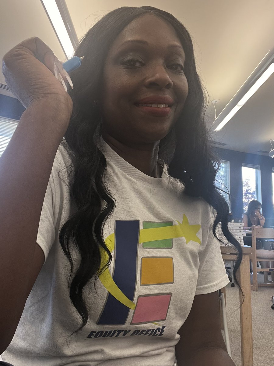 FCPSRestorative's tweet photo. When you love what you do , you never work a day in your life … great birthday with my new team we squeezed in lunch! My SONshine took me to dinner and made me chocolate covered strawberries. My daughter sent me roses and paid for strawberries for her brother #family https://t.co/Gu3OY5BAmu
