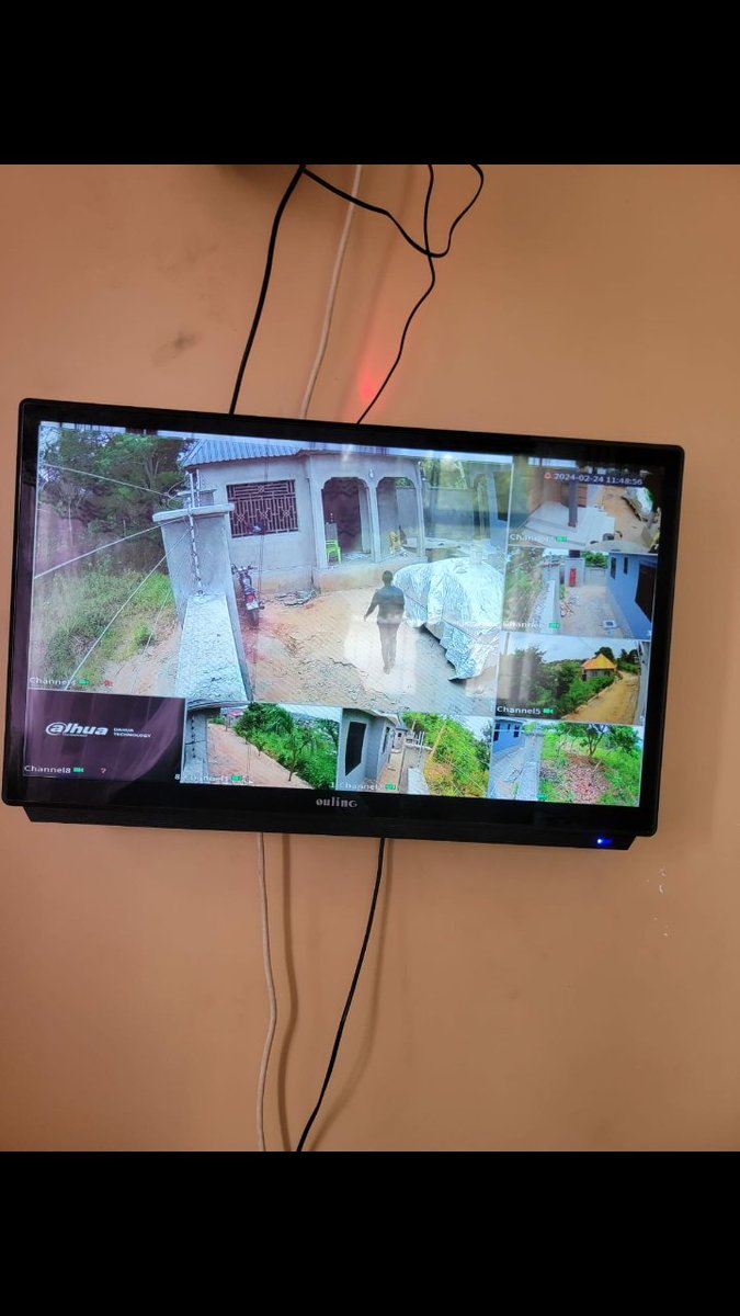Joshkoojo's tweet image. Matix Tech  #CCTV #Securitysystems 
your best security systems installing company 
CALL +256785346404/ +256704107679