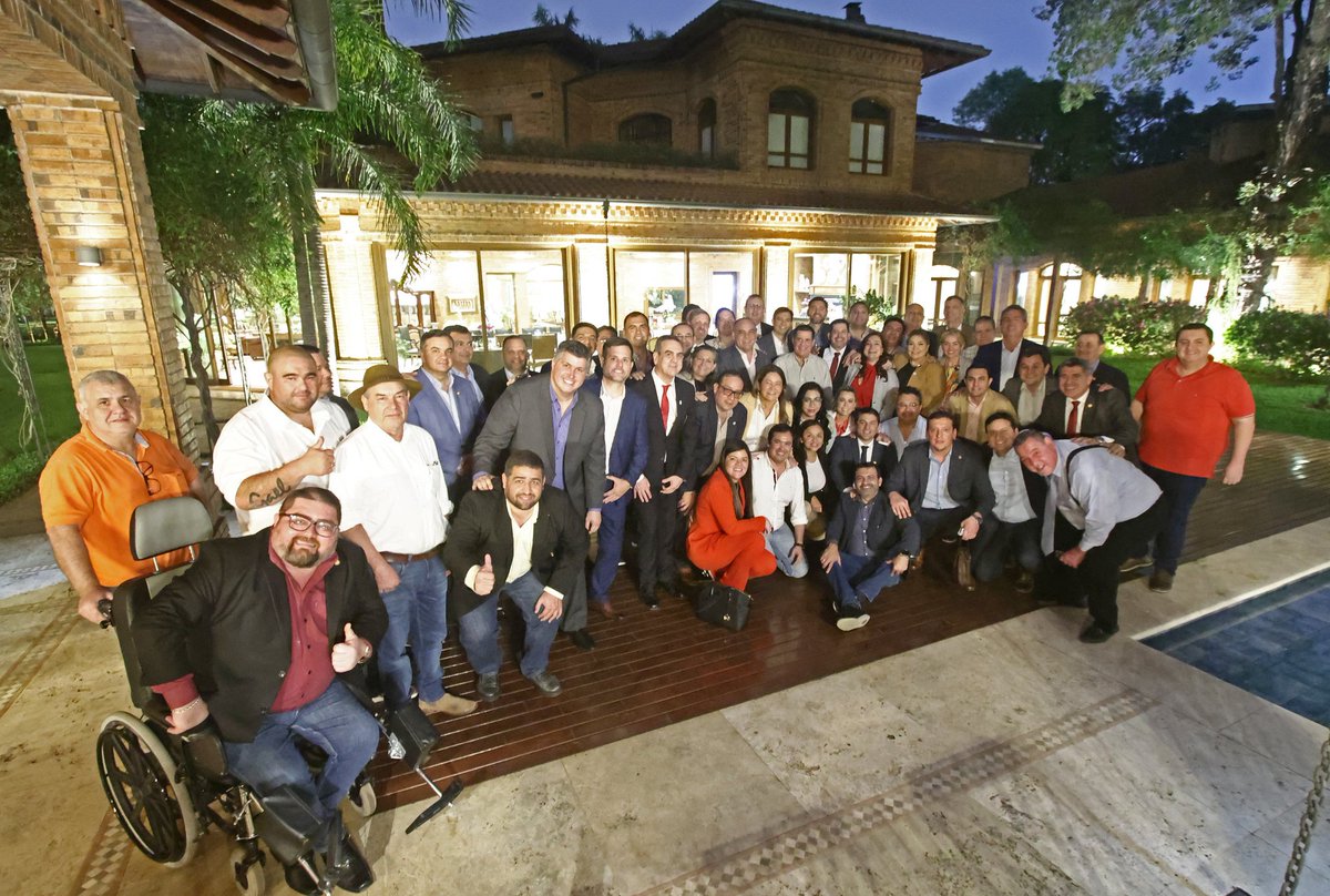 Paraguay es un País libre y soberano, hagamos respetar basta de intromisión. Firme con ud. Sr. Presidente 🚩<a href="/HoracioCartes/">Horacio Cartes</a> !!