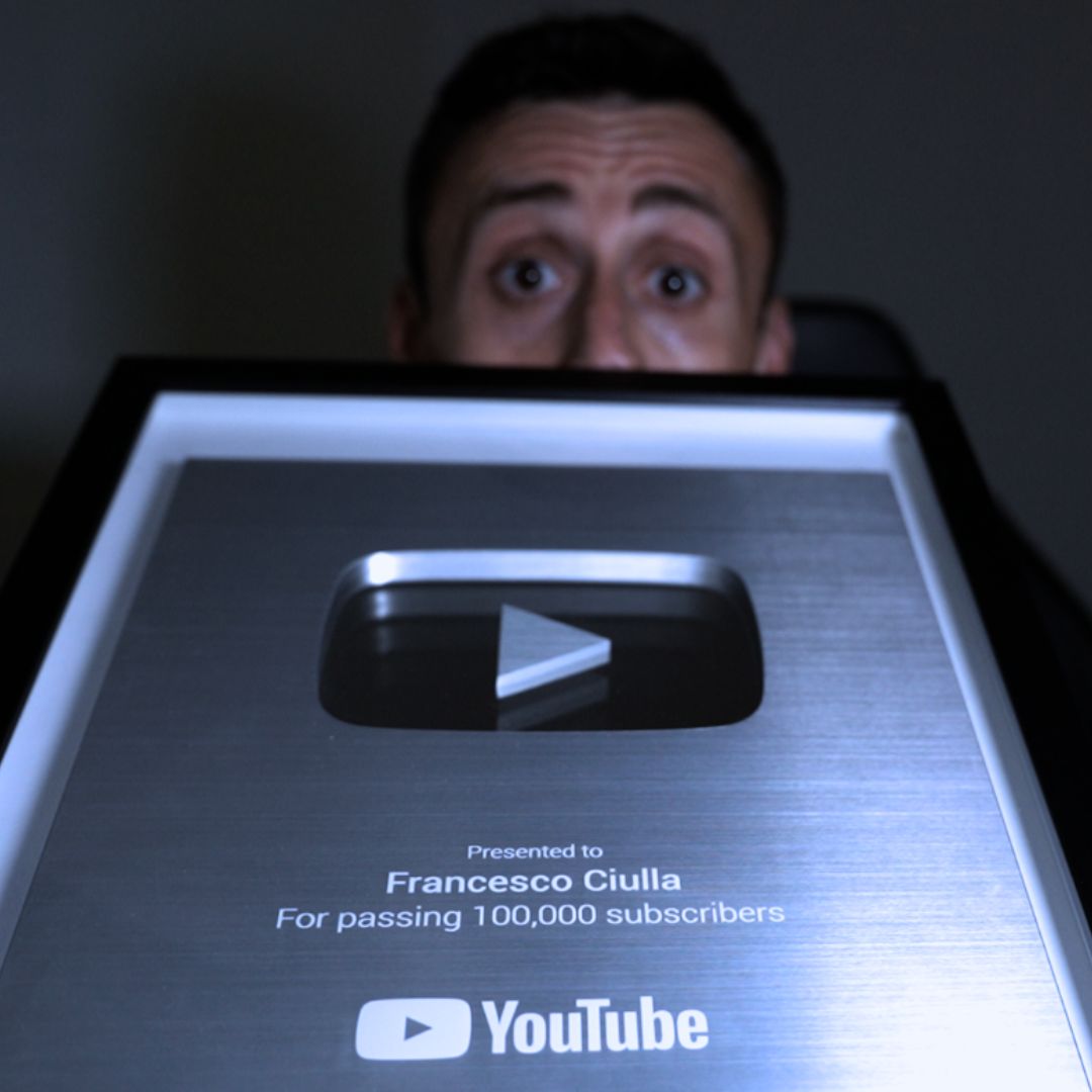 FrancescoCiull4's tweet image. 4 years ago, I published my first YT video.

You can read this if you want to start or grow your YouTube channel.

No worries, there is no &quot;Buy this course on how to grow on YT&quot; button at the end of the post.

Let&apos;s start.

On March 7, 2020, I tweeted about &quot;wanting to start a…