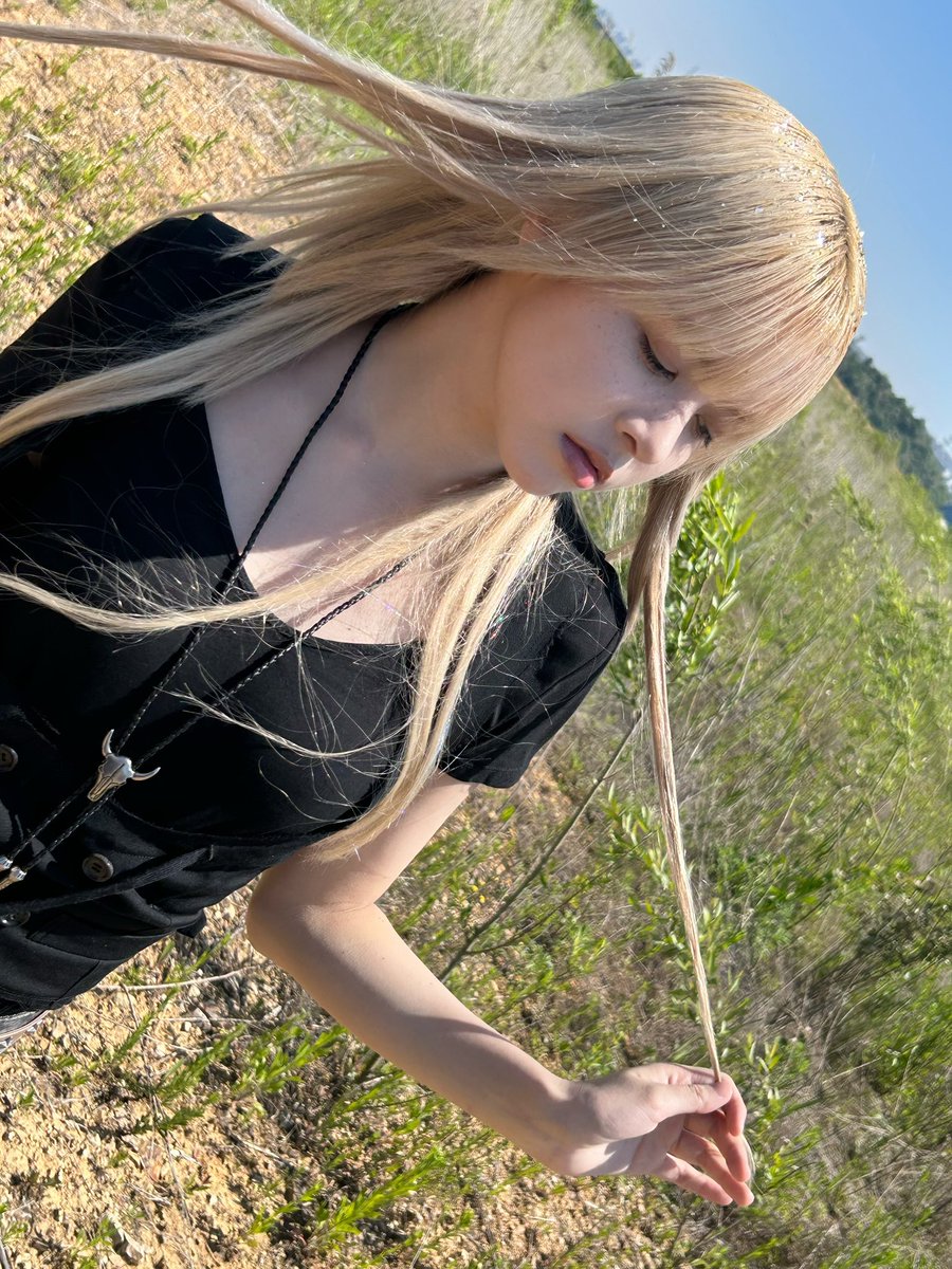 WE_NMIXX's tweet photo. Black Sheep 🐑🖤

#NMIXX #엔믹스
#릴리 #LILY https://t.co/4pdGg05nxj