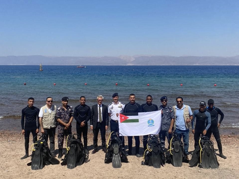 Norwegian-funded project enhances management and biodiversity at Aqaba Marine Reserve - Jordan Daily

 jordandaily.net/norwegian-fund… 

#Jordan #Aqaba #Biodiversity #Marine <a href="/UNDPJordan/">UNDP Jordan 🇯🇴</a>  <a href="/ASEZA2001/">ASEZA سلطة منطقة العقبة الإقتصادية الخاصة</a> <a href="/AqabaReserve/">Aqaba Marine Reserve محمية العقبة البحرية</a> <a href="/NorwayAmbJordan/">Mona Juul</a>