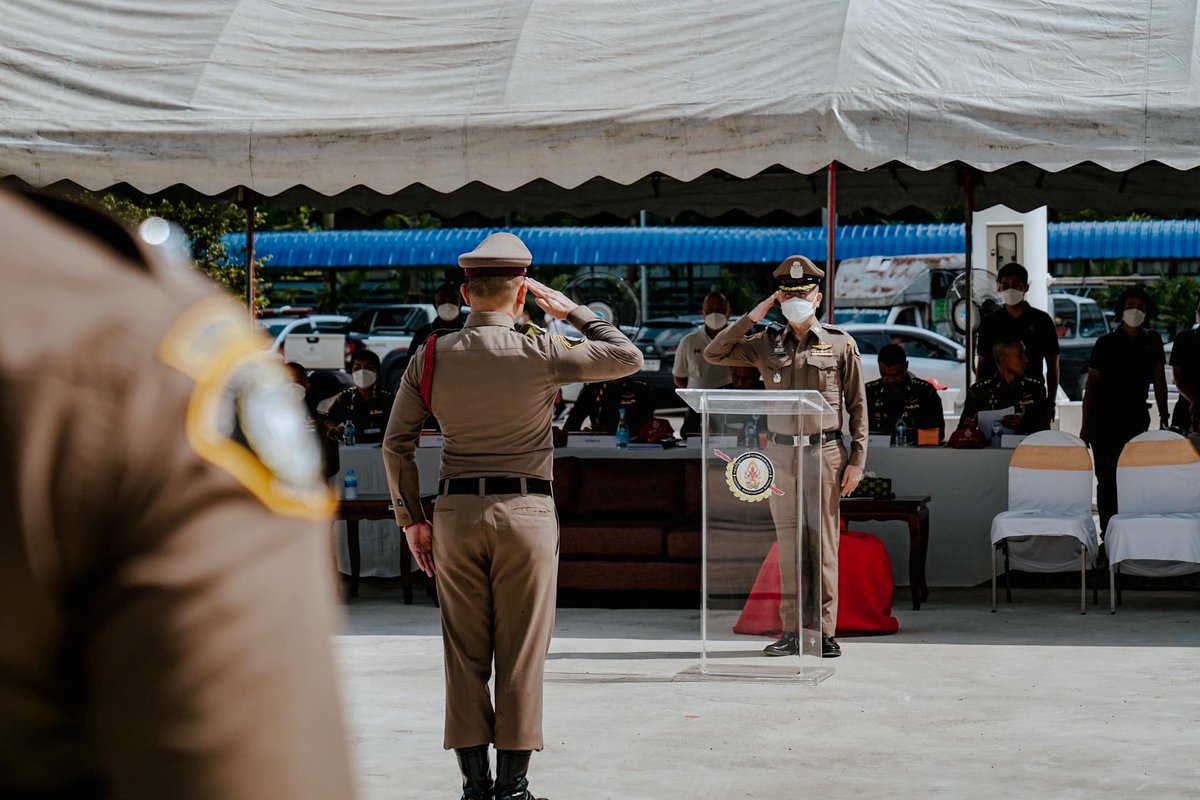 lovethaipolice's tweet photo. https://t.co/MIpDnACDGq