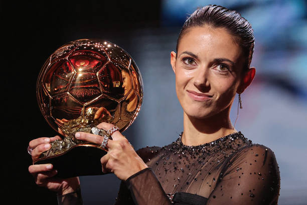 Noite de Copa tweet media