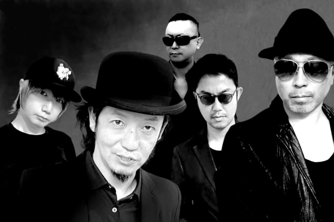 LEGEND_OF_ROCK's tweet photo. 9/28(土)渋谷 Club Rosso にて The Greatst Rocks~Back to 90's~開催!
予約はこちら
↓
https://t.co/HGyReupCqc
※出演バンドへの直接予約も可
Oasis、RADIOHEAD、Red Hot Chili Peppersという90年代を代表する3バンドのトリビュートバンドが登場
#redhotchilipeppers #oasis #rediohead https://t.co/3wMPfGV7Vw